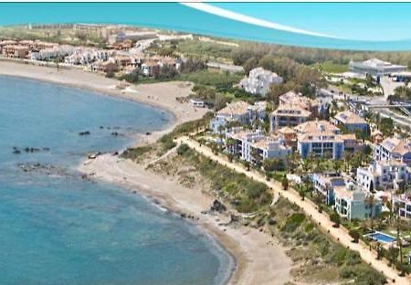 Апартаменты La Perla De La Bahia, Urbanizacion Gran Lujo Баия-де-Касарес Экстерьер фото