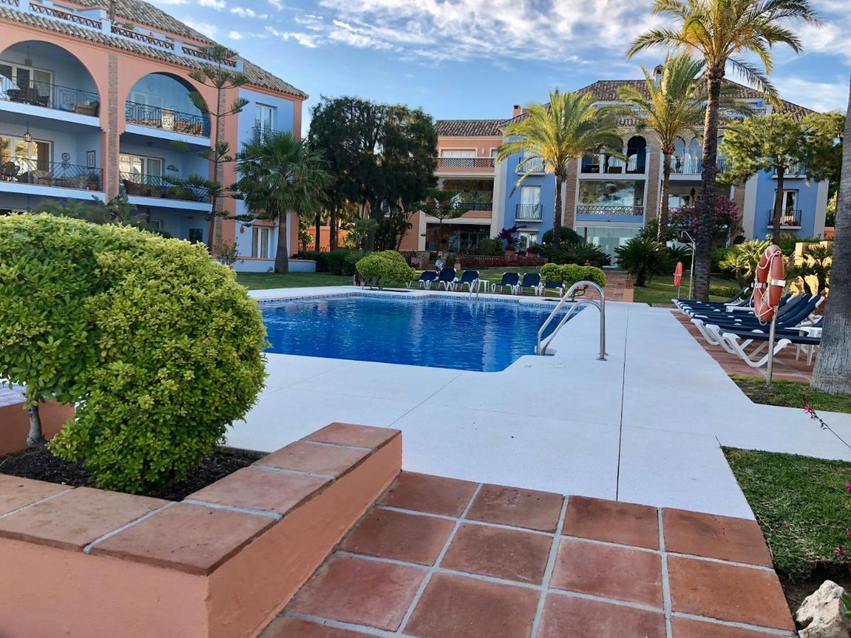 Апартаменты La Perla De La Bahia, Urbanizacion Gran Lujo Баия-де-Касарес Экстерьер фото